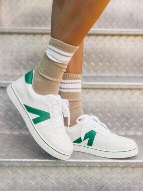 MIA Krew Alta Perforated Lace Up Sneakers